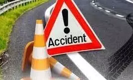 Accident: इनोवा कार ने बाइक सवार को मारी टक्कर, 1 की मौत