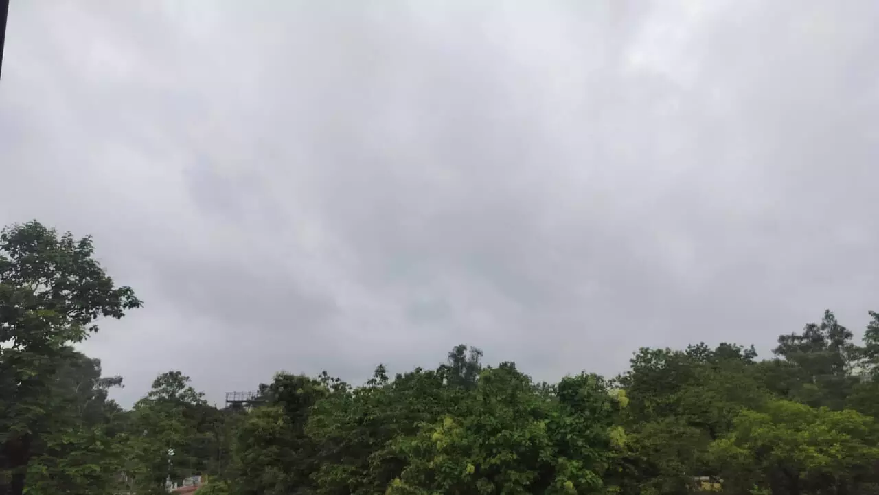 Chhattisgarh में छाई काली घटा, आज भी भारी बारिश होने का अनुमान