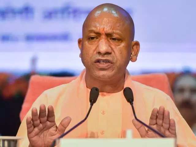 Uttar Pradesh News: कांवड़ यात्रा पर CM योगी ने दिया सख्त निर्देश
