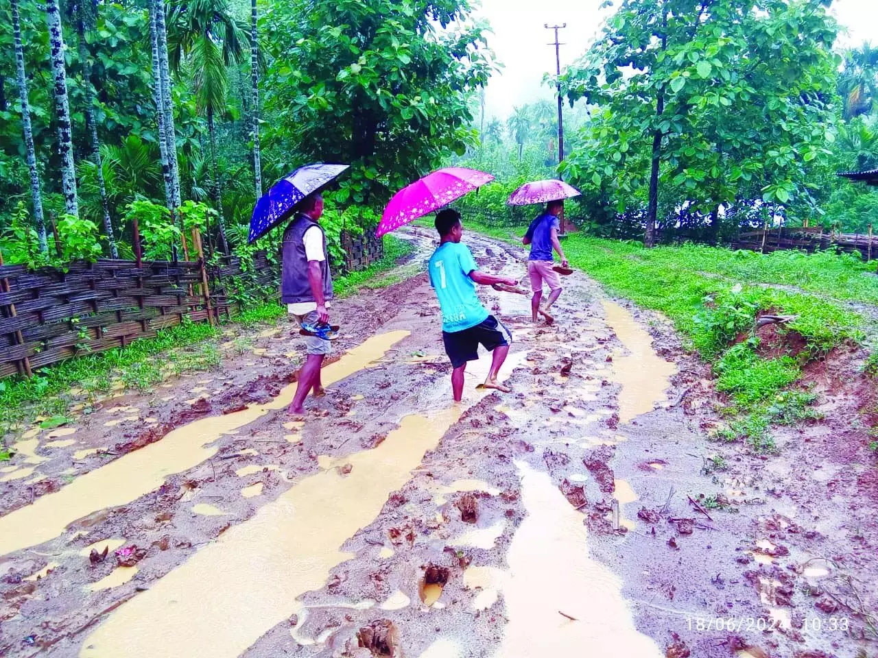 Meghalaya : समूह ने खुलासा किया कि कैसे जीएच में एक गांव को खुद के हाल पर छोड़ दिया गया है, मदद की मांग की