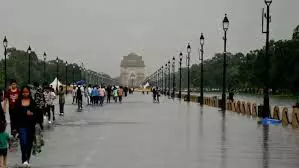 Weather News: दिल्ली-NCR में होगी झमाझम बारिश, UP-बिहार समेत 15 राज्यों में अलर्ट जारी