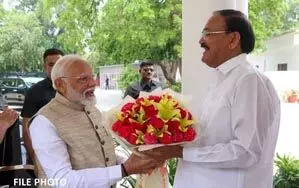 वेंकैया नायडू के जन्मदिन पर पीएम मोदी ने दी बधाई, उनकी राजनीतिक यात्रा को बताया उदाहरण