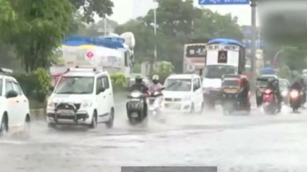 Gujarat Rain : मौसम विभाग का नाउकास्ट घोषित, सौराष्ट्र और कच्छ के कुछ जिलों में रेड अलर्ट