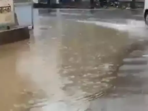कोरबा में Heavy rain, घरों में घुसा पानी