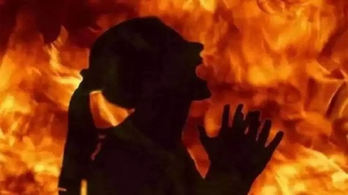 Gurugram  : एकतरफा प्यार के चलते युवक ने  नाबालिग  को जिंदा जलाया