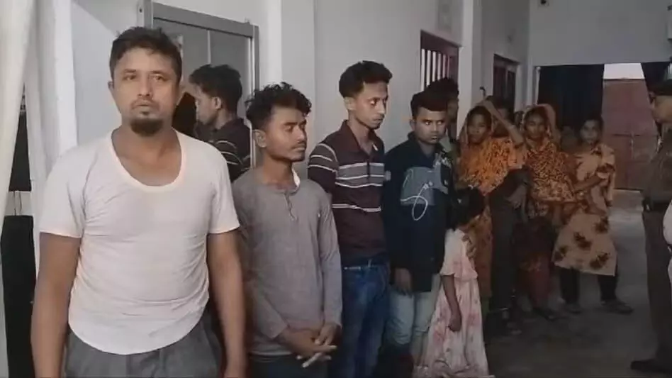 Tripura  : अगरतला में 11 बांग्लादेशी नागरिक गिरफ्तार