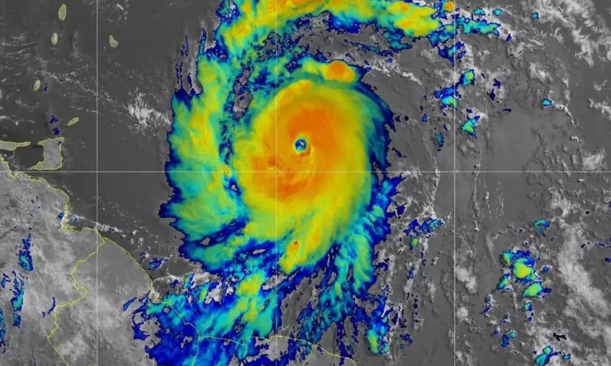 तूफान से कैरिबियाई islands को गंभीर खतरा जारी हाई अलर्ट