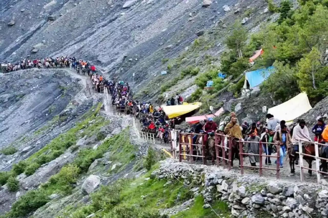 Amarnath Yatra:पीडीडी विभाग ने बालटाल ट्रैक को रोशन किया