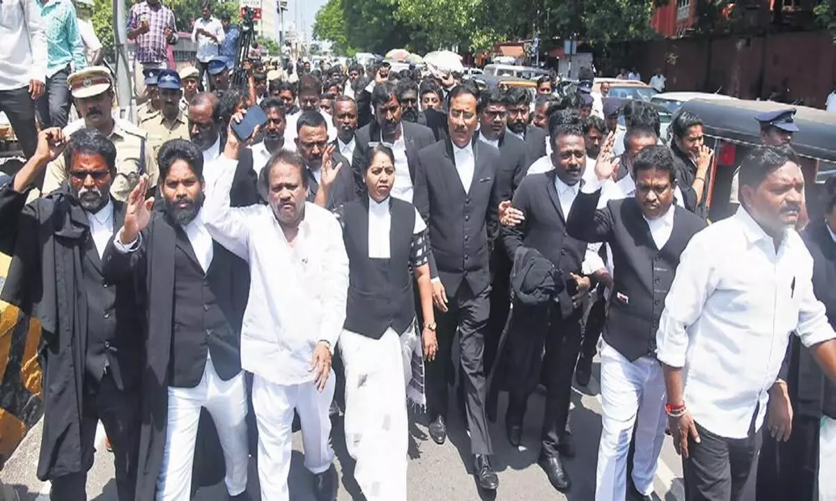 Tamil Nadu News: मदुरै में नए आपराधिक कानूनों के खिलाफ विरोध प्रदर्शन