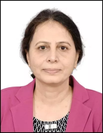 New Delhi: राष्ट्रीय चिकित्सक दिवस के अवसर पर डॉ. शुक्ला रावल को कम्युनिटी सर्विस अवॉर्ड से सम्मानित किया गया