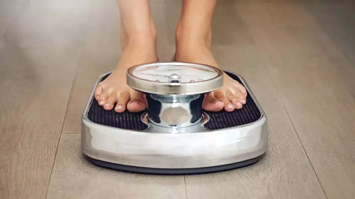 Science : विशेषज्ञ के अनुशार,कितनी बार मापे अपना वजन