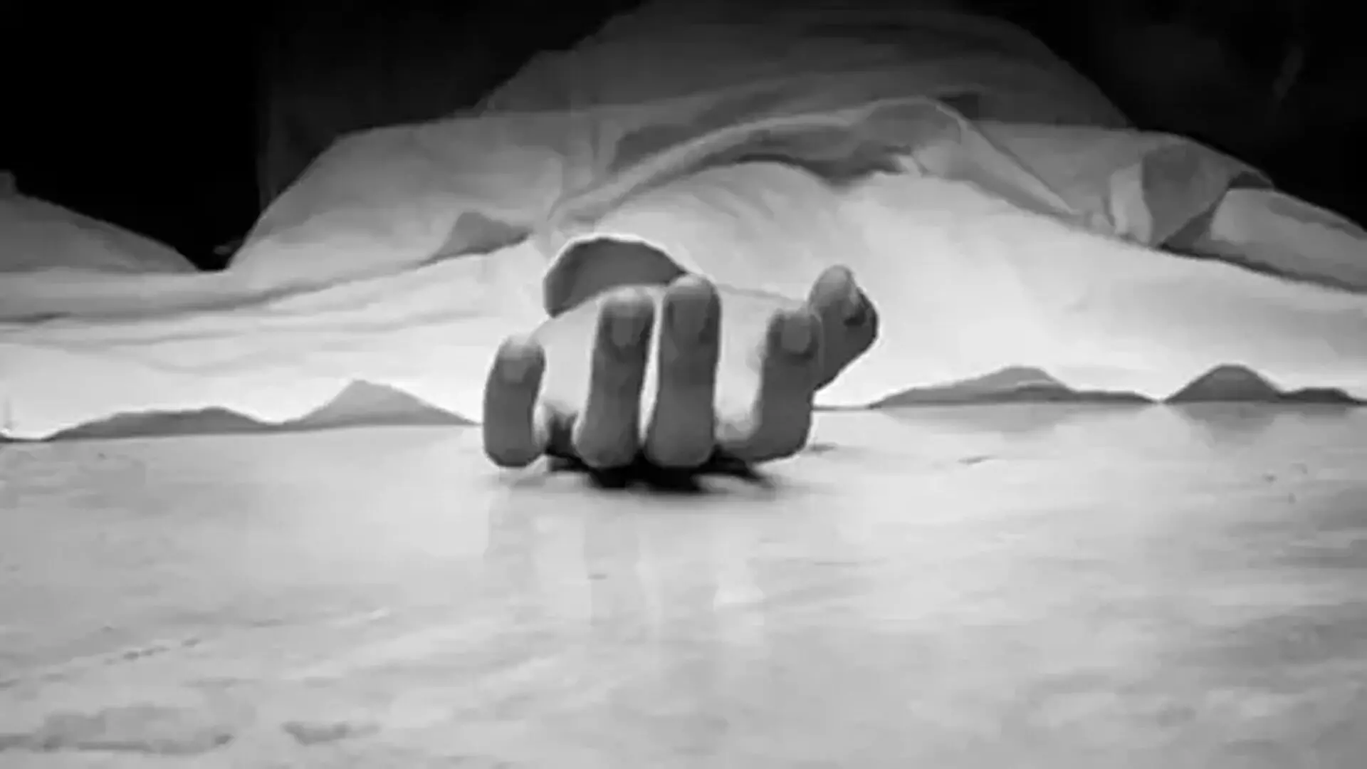 Madhya Pradesh: इंदौर के शेल्टर होम में 2 बच्चों की मौत, 12 बीमार, जांच शुरू