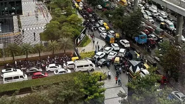 Tripura ने यातायात की भीड़ को कम करने के लिए लगाया प्रतिबंध
