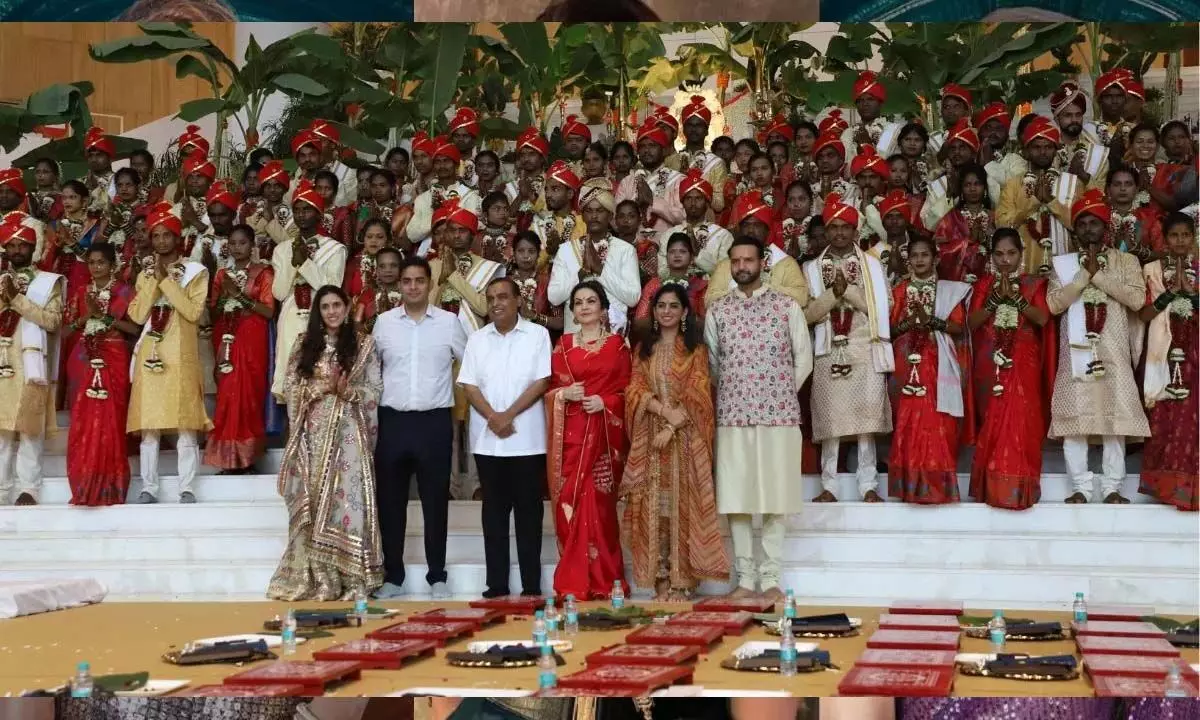 Ambanis की भव्य सामूहिक शादी में वंचित जोड़ों का समावेश