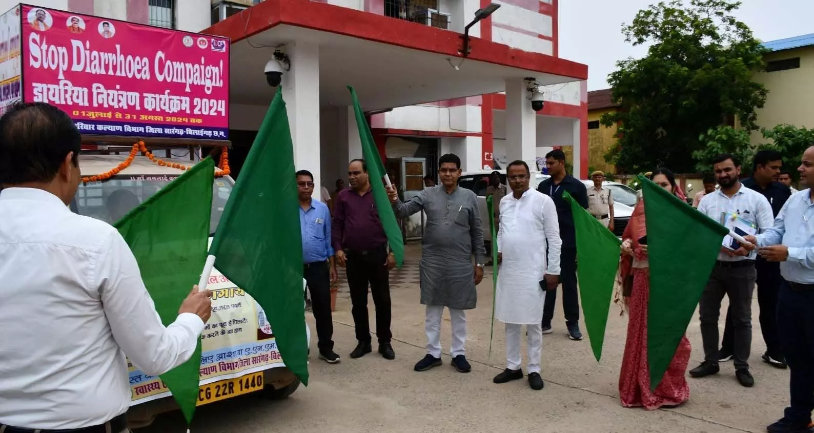 Minister टंकराम वर्मा ने डायरिया नियंत्रण रथ को हरी झंडी दिखाकर किया रवाना