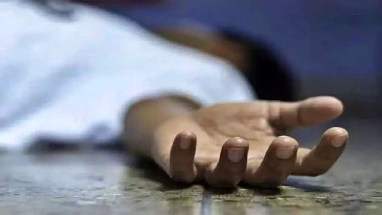 Jalsu Dhar में एक व्यक्ति की ढांक से गिरकर मौत
