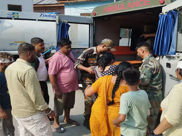 Amarnath Yatra: सेना ने एनएच 44 पर बड़ा हादसा टाला