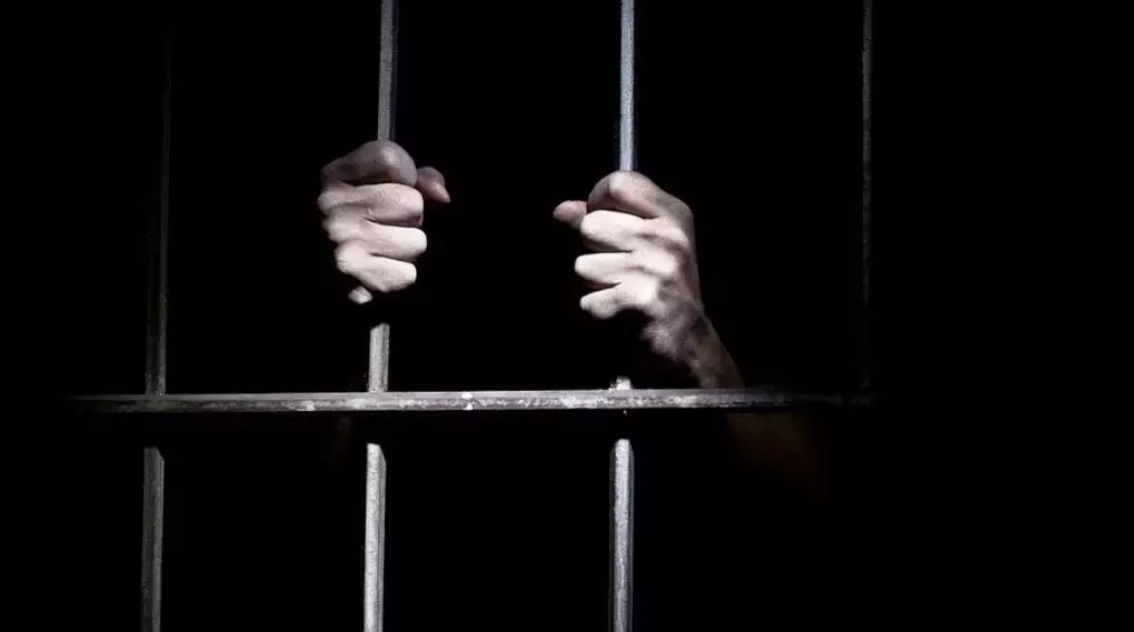 Jail में की POCSO एक्ट के 2 कैदियों ने आत्महत्या