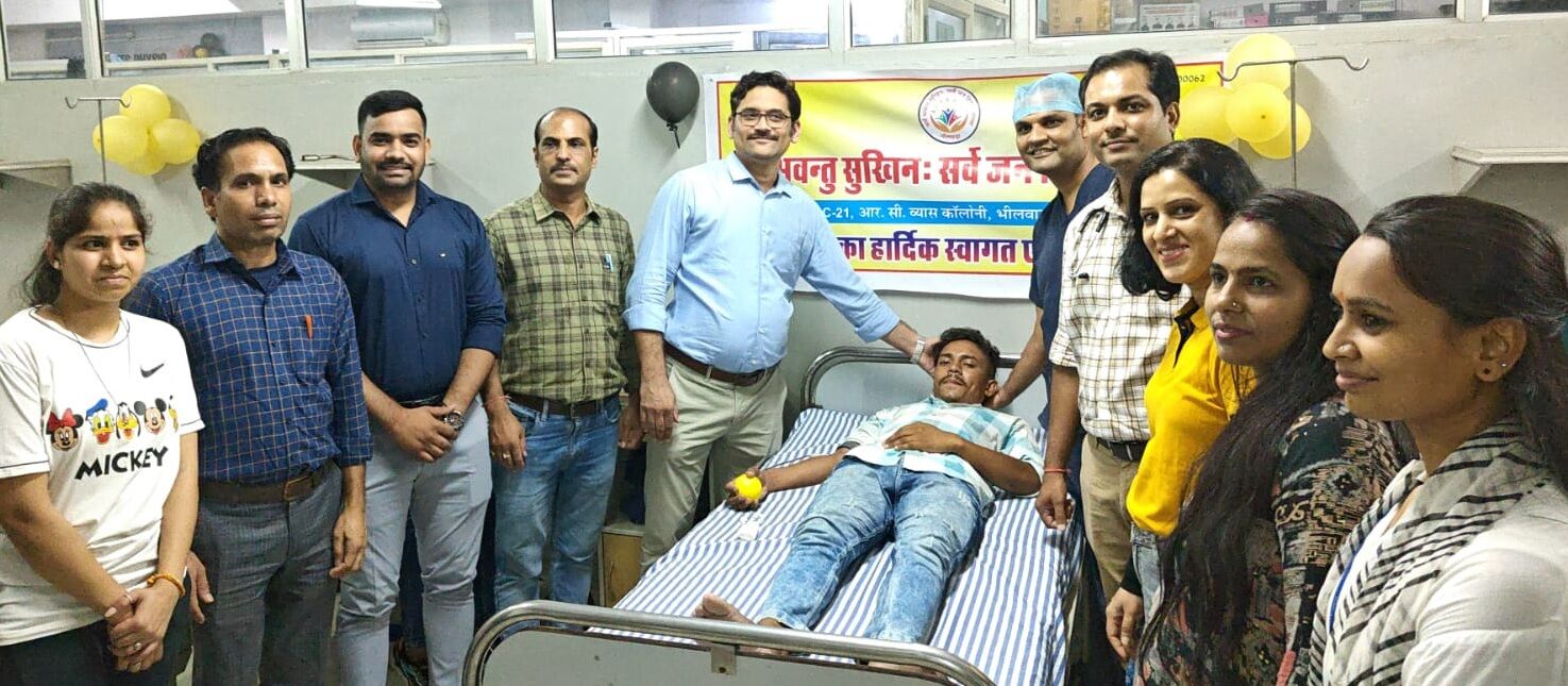 Shivam Hospital में हुआ रक्तदान शिविर आयोजित, 54 यूनिट रक्त संग्रहित