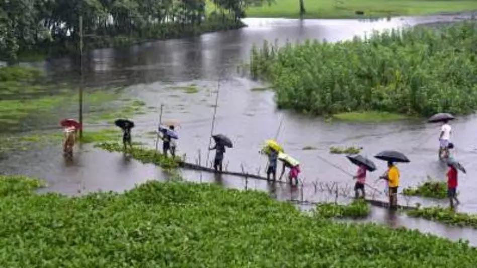ASSAM NEWS :  असम में बाढ़ की स्थिति बदतर, 11 लाख से अधिक लोग पीड़ित