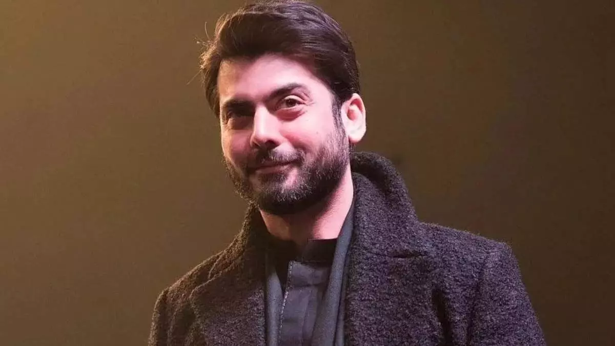 Fawad Khan  8 साल बाद बॉलीवुड में कर रहे वापसी