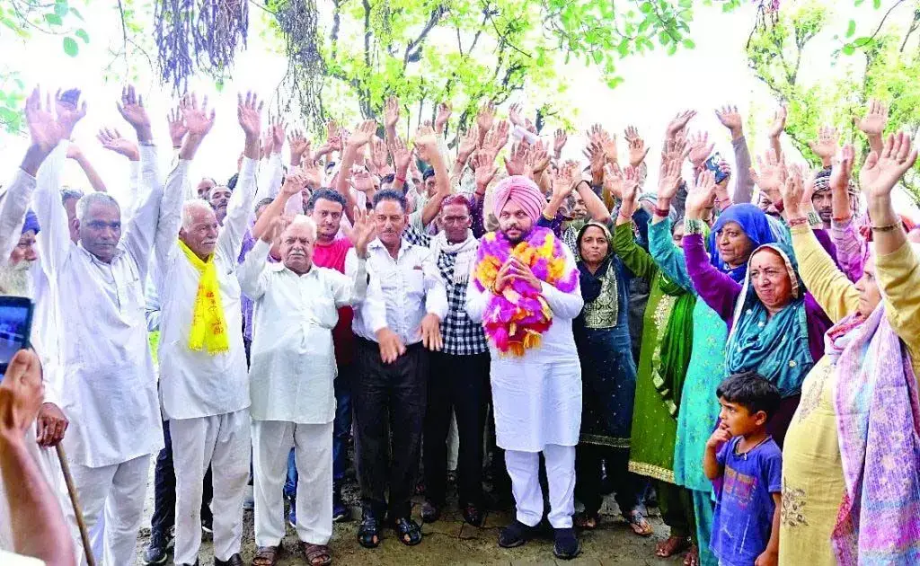 Nalagarh को विकास से दूर करने के लिए माफी मांगें बावा