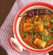 PANEER KOLHAPURI : बनाइये टेस्टी कोल्हापूरी पनीर  इस रेसिपी से