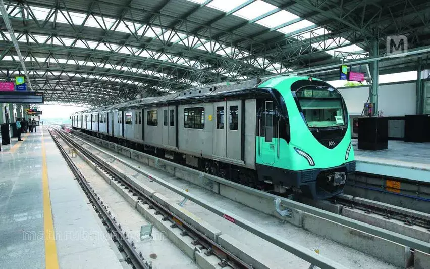 KERALA NEWS : कोच्चि मेट्रो निर्माण का दूसरा चरण शुरू