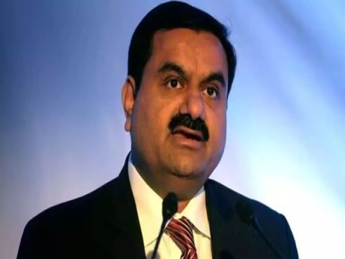 Adani Group: अडानी ग्रुप का फंड जुटाने के लिए सुपर प्लान