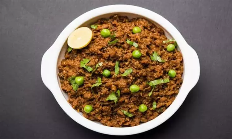 घर पर रेस्टोरेंट जैसा स्टाइल Palak Keema