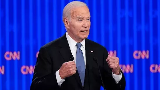 Biden की 4 जुलाई की पार्टी बहस की आपदा से प्रभावित रही