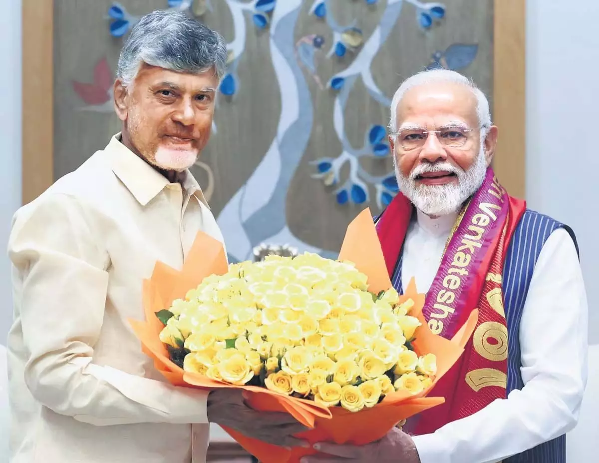 Andhra : चंद्रबाबू नायडू ने मोदी से मुलाकात की, आंध्र के विकास के लिए वित्तीय मदद मांगी