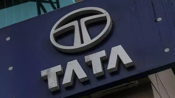 Tata Motors ने 28 प्रतिशत से अधिक की बढ़त किया हासिल