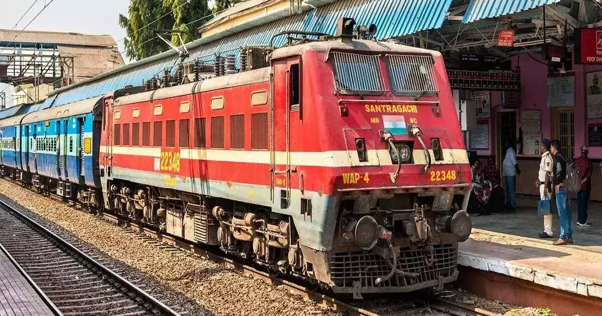 Railway: रेलवे अगले दो साल में यात्रियों के लिए बनाएगा करीब 10,000 नॉन-एसी कोच