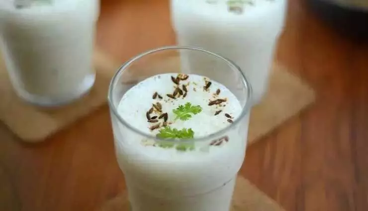 Buttermilk: खाना खाते समय छाछ पीने के 7 फायदे जाने