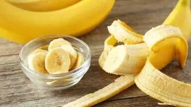 Banana peel: केला के छिलके भी है कई लाभ जाने छिलके के फायदे