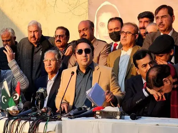 Bilawal Bhutto ने 2024 के पाक चुनावों में पारदर्शिता की कमी को स्वीकार किया