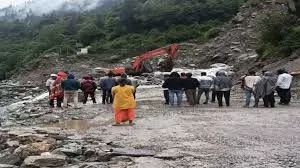 Uttarakhand: उत्तराखंड में तीन दिन से मूसलाधार बारिश जारी