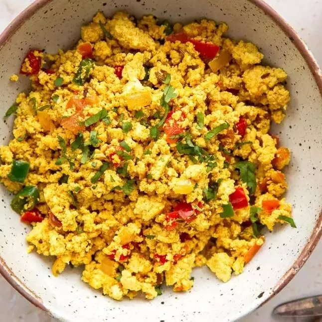 Tofu Bhurji Recipe : ब्रेकफास्ट में बेस्ट ऑप्शन है टोफू भुर्जी