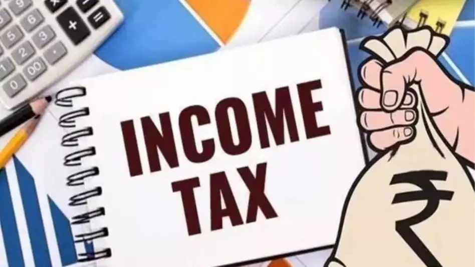 Tax Saving:  बिना निवेश के करें टैक्स सेविंग, बच सकता है लाखों रुपये