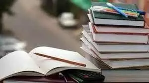 Bhilwara: सेठ मुरलीधर ने नि:शुल्क पाठ्य पुस्तकों का वितरण किया