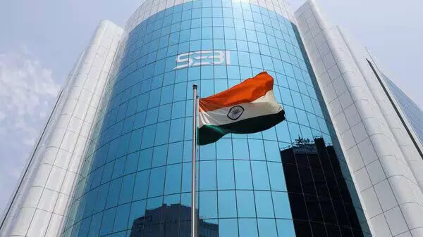 SEBI ने हाल ही में शीर्ष म्यूचुअल फंड अधिकारियों का अघोषित किया निरीक्षण