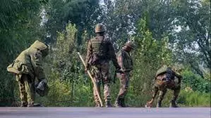 Jammu and Kashmir:  सुरक्षा बलों और आतंकवादियों के बीच मुठभेड़ में जवान शहीद