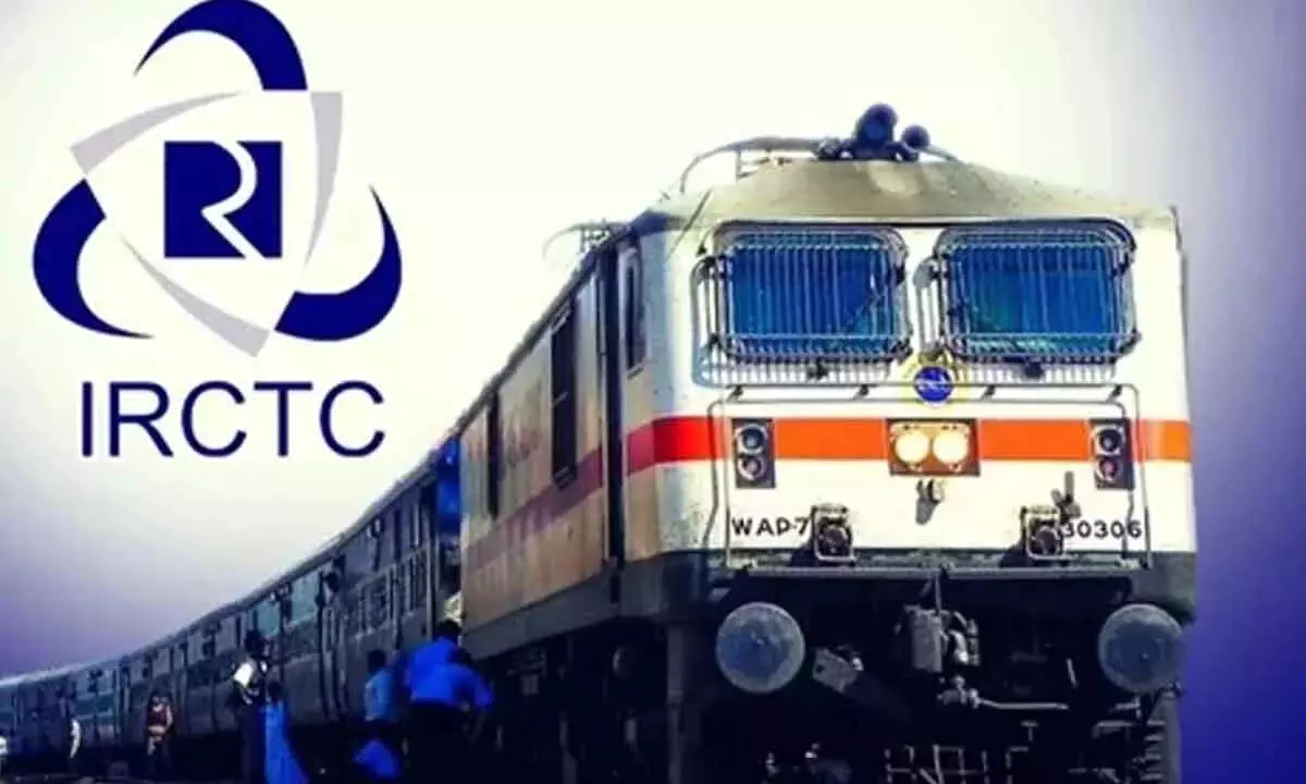 IRCTC की वेबसाइट में गड़बड़ी के कारण ट्रेन यात्रियों को परेशानी का सामना करना पड़ रहा