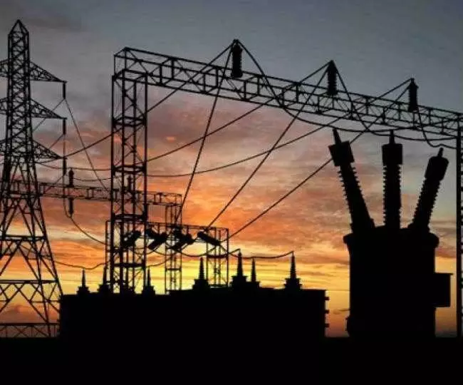 Electricity: भारत में बिजली उत्पादन मई में 15% बढ़ा