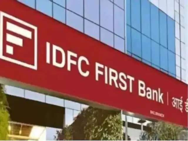 LIC ने IDFC फर्स्ट बैंक में 2.68% हिस्सेदारी