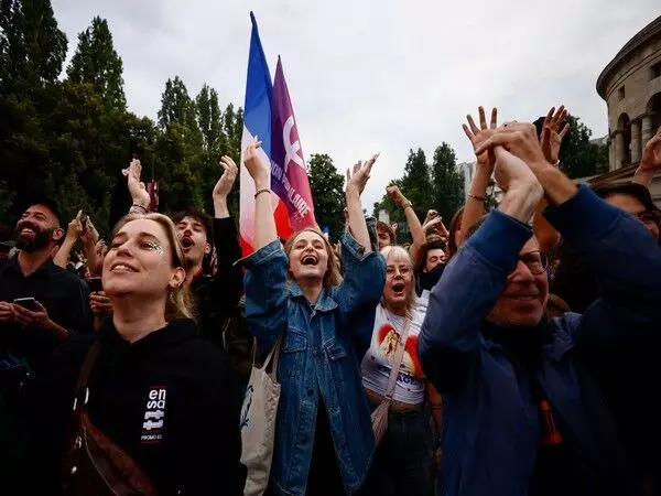 France Elections 2024: एग्जिट पोल में वामपंथी गठबंधन आगे