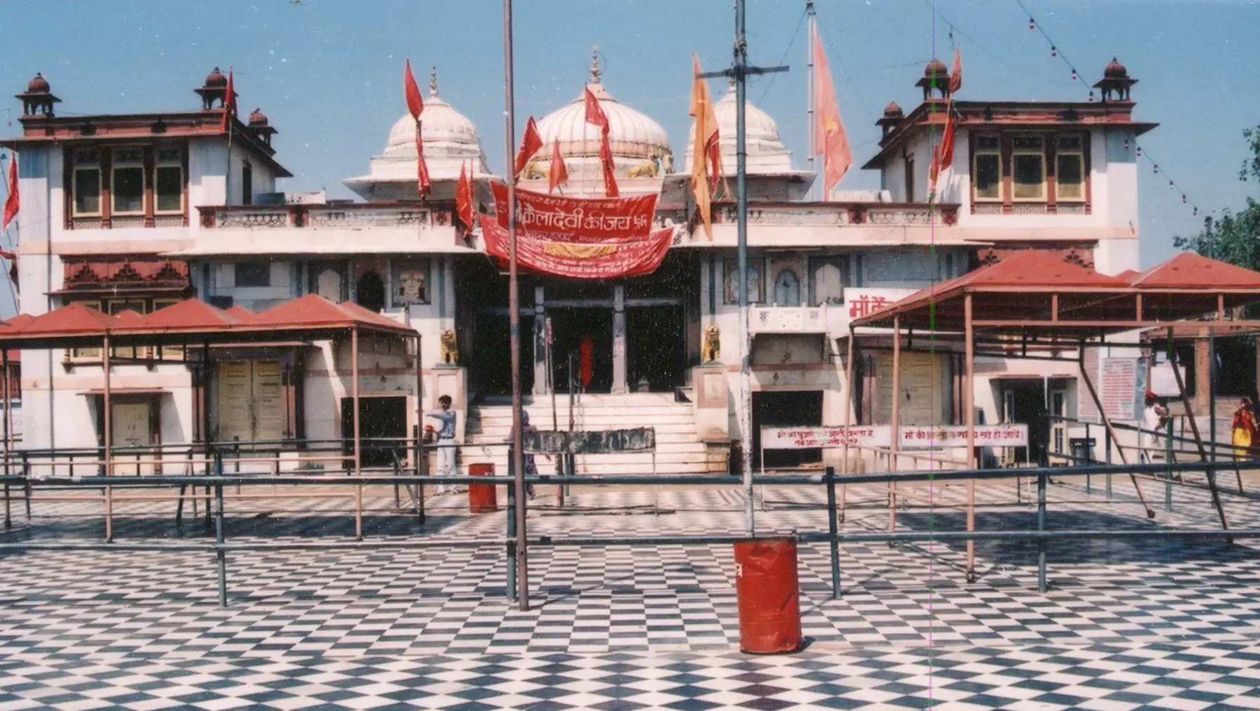 Kaila Devi Temple बिना मूर्ति के पूजा, जाने  इसकी बड़ी वजह