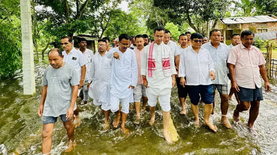 ASSAM के सांसद गौरव गोगोई ने बाढ़ से हुई तबाही पर प्रकाश डाला, तत्काल कार्रवाई