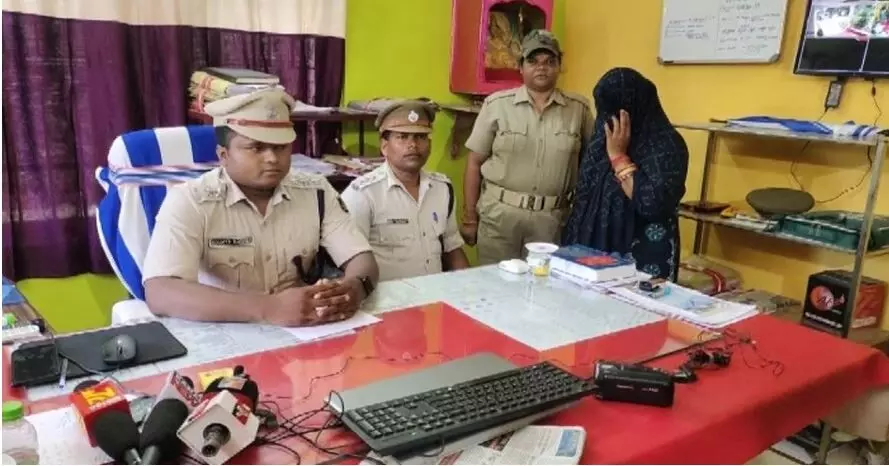 Extramarital affair के चलते मां ने अपने ही बेटे को मार डाला, देवगढ़ पुलिस ने सुलझाया मामला